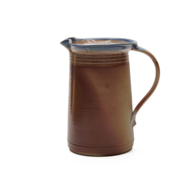 Krug mit Salzbrand-Glasur